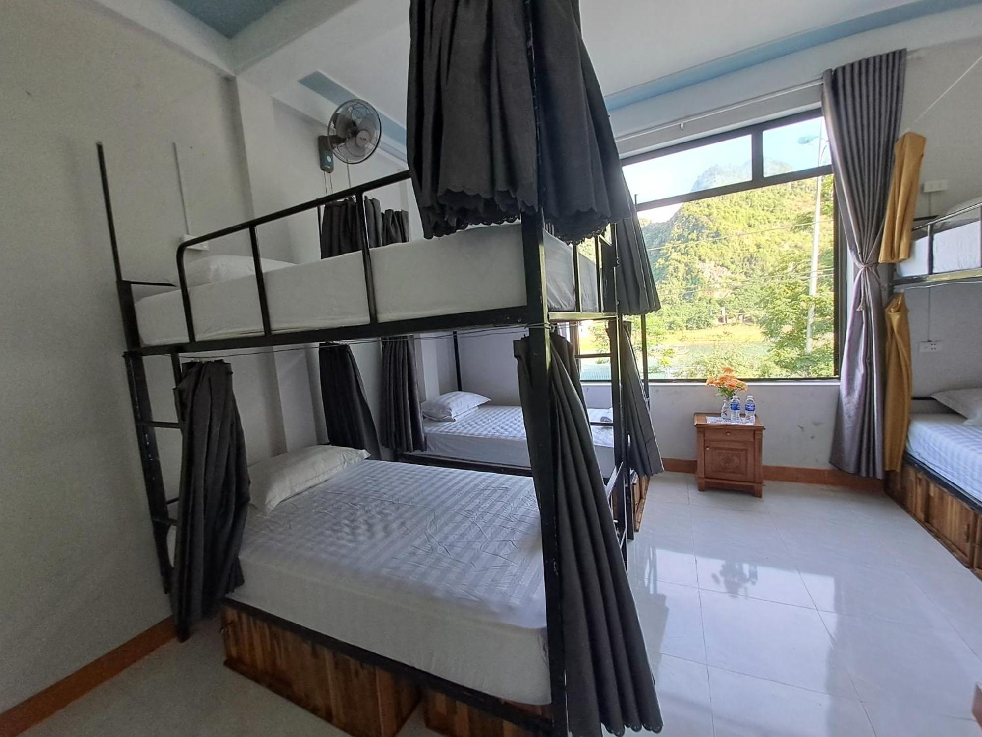Yolo Pool Bar Villas & Garden Restaurant Phong Nha Exteriér fotografie
